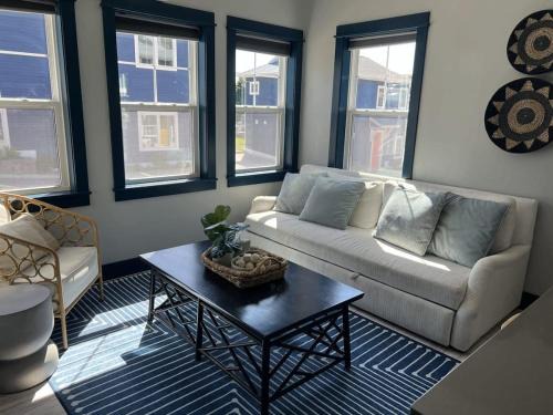 Charlevoix House | Modern Cottage in the Heart of Charlevoix