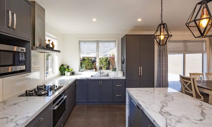 Palmerston North House | Modern, Cozy and Spacious Home near City Centre