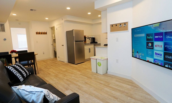 Seaside Heights Apartment | Modern Cozy Beach Getaway w/Deck + Parking - 604 #1