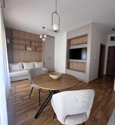 Lazi Apartment | Modern & Cozy Studio MP Two Pearls-Budva, free garage