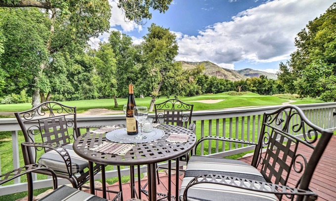 Dalton Ranch House | Modern Dalton Ranch Golf Club Home w/Mtn View