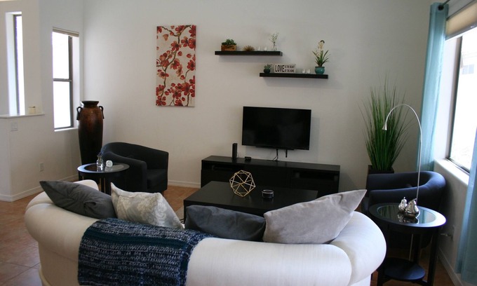 Rancho Vistoso Condo | Modern Desert Condo with Beautiful Mountain Views