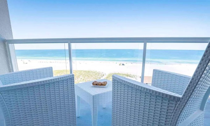 Clearwater Beach Condo | Modern Design Gulf Facing Condo on the Beach