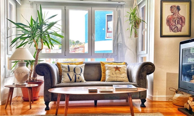 Bermeo Apartment | Modern Duplex in Center of Bermeo-3 pax with Wifi