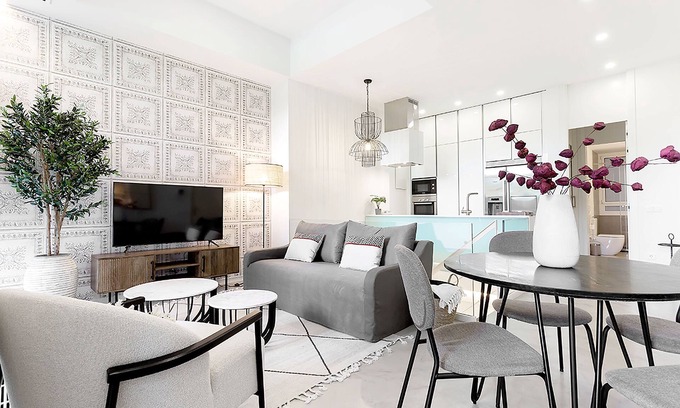 Jeronimos Apartment | Modern duplex in front of Atocha . Atocha II