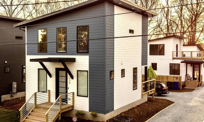 Hayes House | ⭐️ MODERN DURHAM RETREAT ⭐️ 🐕📚🏊‍♀️🏙🏥🛍🏟🍔🥂 CLOSE