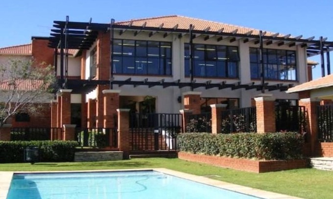 Greater Johannesburg Metropolitan Area Apartment | Modern Executive Penthouse ALL Amenities Included