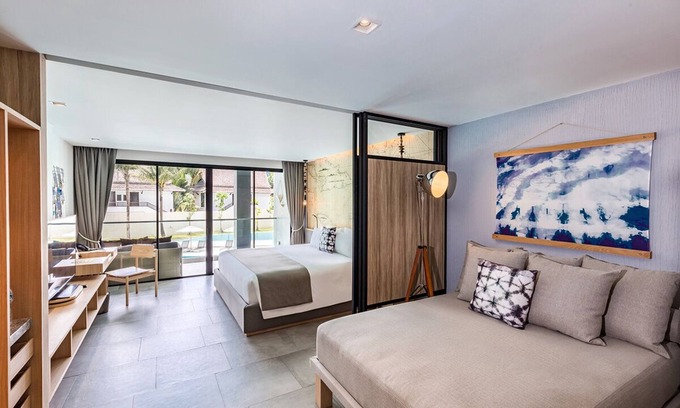 Khuekkhak Resort | Modern Family room (F2)