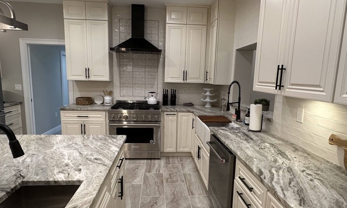 Lake Magdalene House | Modern Farmhouse on 2 acres w/Barn! Convenient to everything Tampa has to offer!