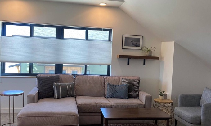 Bozeman Apartment | Modern Guesthouse in Bozeman