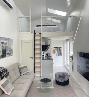 Vaster Apartment | Modern guesthouse with loft