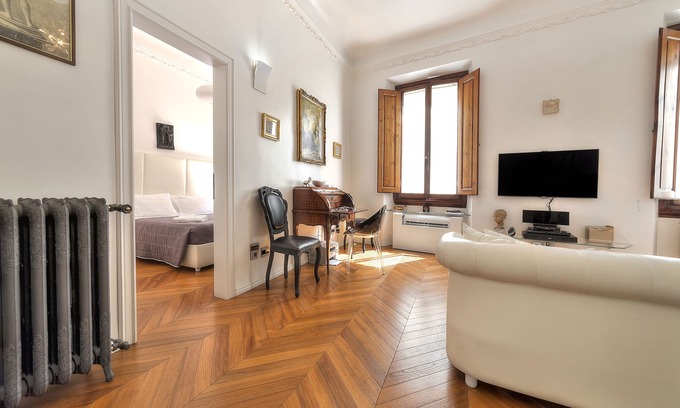 Duomo Apartment | Modern, High End Comfort and Antique Charm close to Duomo, Train Station