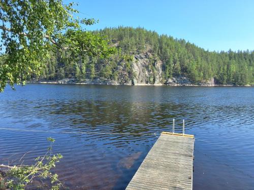 Enonkoski House | Modern holiday cabin in Saimaa