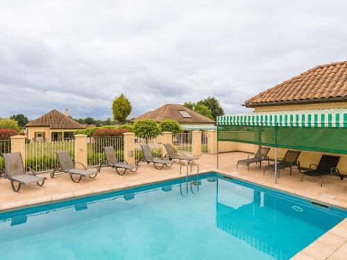 Saint-Nexans House | Modern holiday home with swimming pool