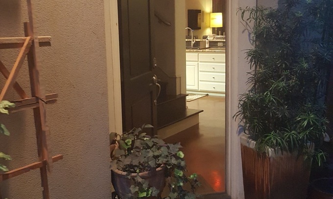 Dallas House | Modern Home 2300ft w 3 Rooms, , 2 Living Rooms, 2.5 Bath, Patio, +