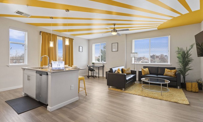Downtown Baltimore Apartment | Modern Home 2BR 2BA Free Off-Street Parking & Wifi