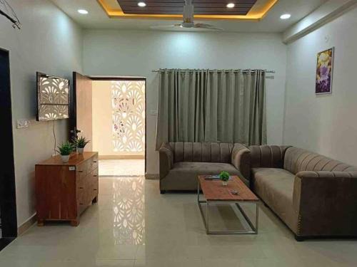 Sanganer Apartment | Modern & homely 3bhk city centre