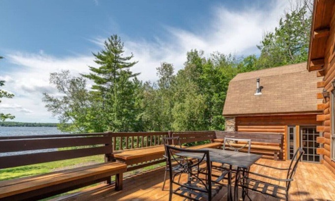 Old Town Cabin | Modern Lakefront Cabin with Hot Tub & Amazing View