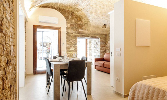Assisi Apartment | [Modern Loft] in Historic Center