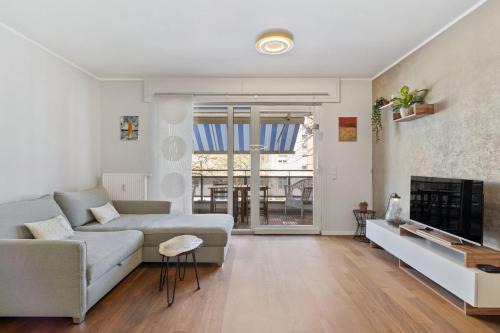 Cents Apartment | Modern Lux Apartment with Balcony in Luxembourg