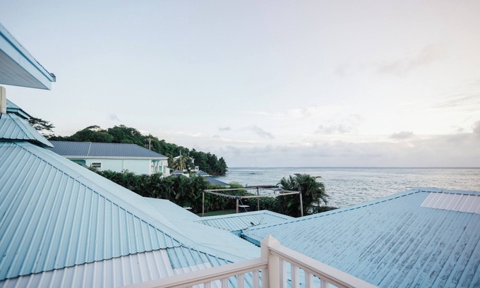 Villa Apartment | Modern Luxury 2-bedroom apartment in Villa with Ocean Views and Private Patio