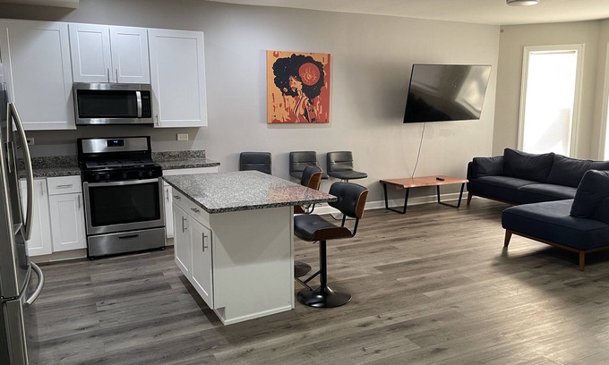South Shore Apartment | Modern Luxury Condo