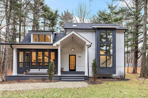 Shorewood-Tower Hills-Harbert House | Modern Luxury Home Pool & Spa at Warren Dunes