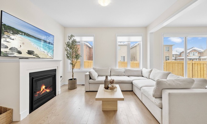 Whitby House | Modern Luxury Retreat - Thermea Spa