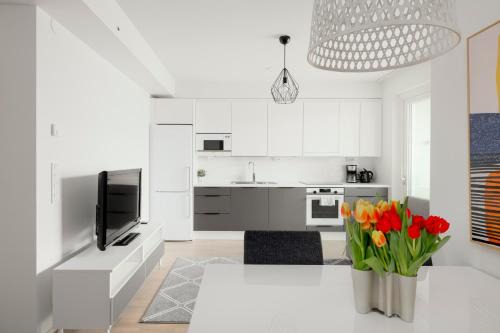 Pasila Apartment | Modern LUXUS 3BR apartment Helsinki Tripla