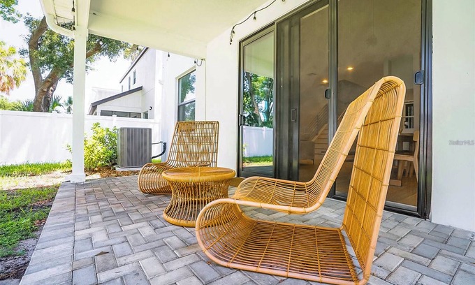 Tampa House | Modern Marvel of Downtown Tampa