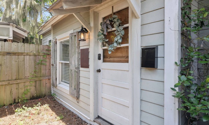 Brunswick House | Modern meets Tiny Farmhouse!