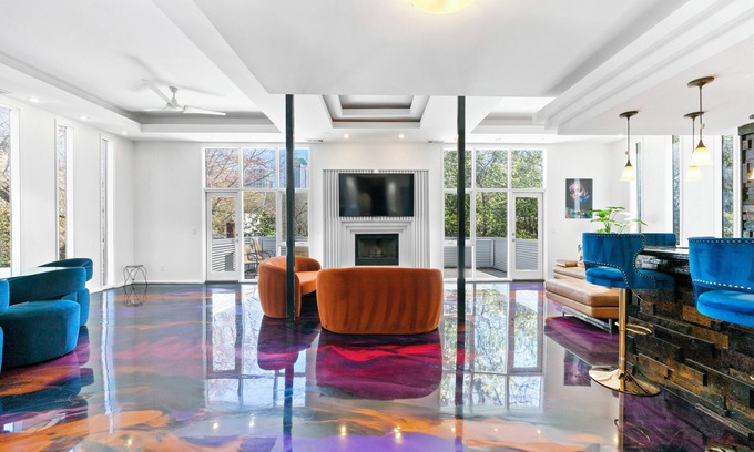 Home Park House | Modern Midtown with Rooftop City View