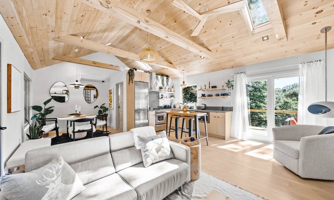 Greenwood Lake Cabin | Modern Nordic Cabin in Greenwood Lake NY