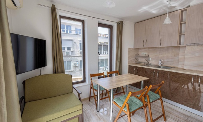 Varna City Centre Apartment | Modern Panorama Seaside Apartment – Top Central Location, Varna