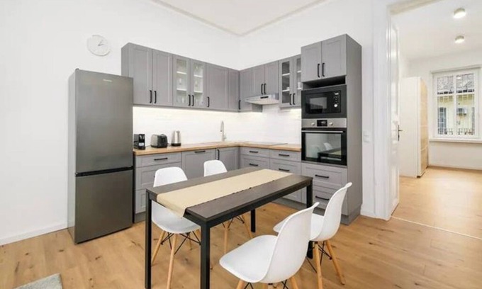 Erzsebetvaros Apartment | Modern Penthouse in a century old building