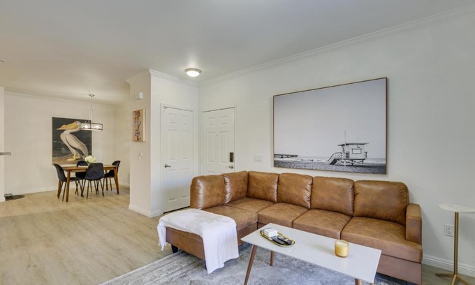 Carmel Valley Apartment | Modern Pet-Friendly San Diego Vacation Rental