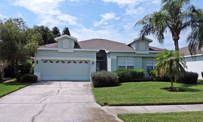 South Bradenton House | Modern private pool home with southern exposure and lake views