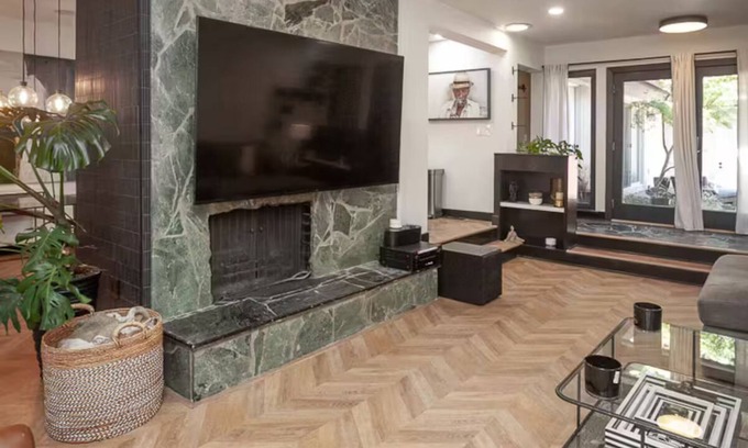 Stockton House | Modern, Renovated Private Oasis