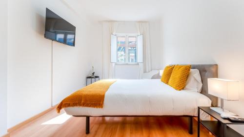 Castro Marim Apartment | Modern Retreat in Castro Marim by LovelyStay