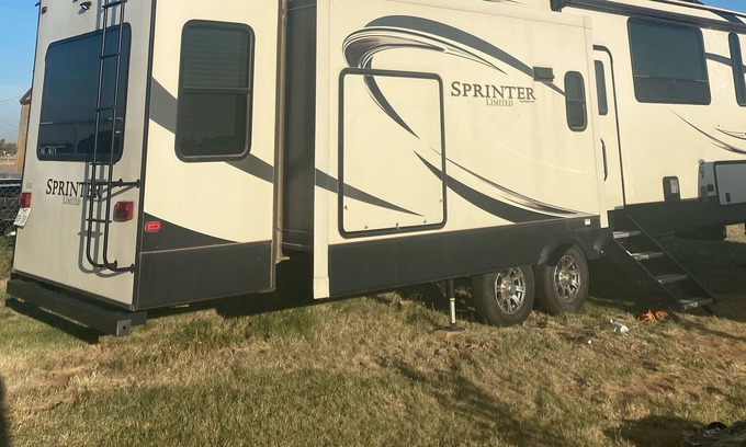 Amarillo House | Modern RV living