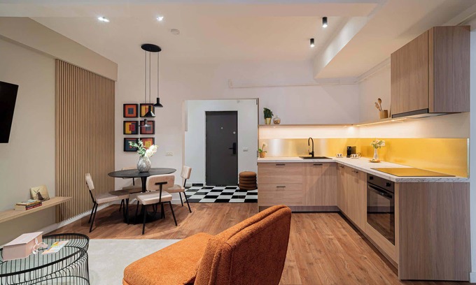 Bucharest City-Centre Apartment | Modern & Spacious 2BR - Steps to Cismigiu Gardens