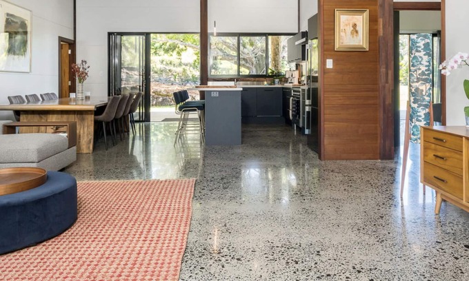 Myocum House | Modern spacious country home with fig trees & valley views - central Byron Shire