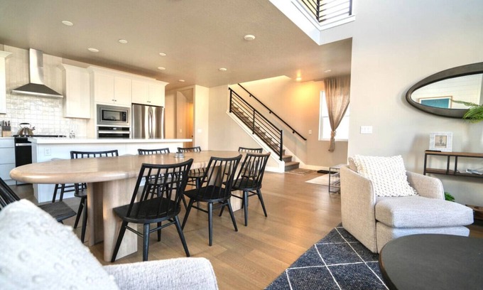 Park City House | Modern & Spacious Park City home