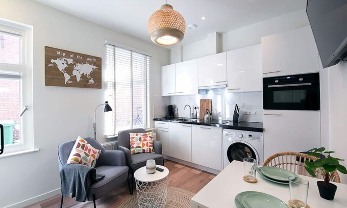 Scheveningen Apartment | Modern studio near Scheveningen beach