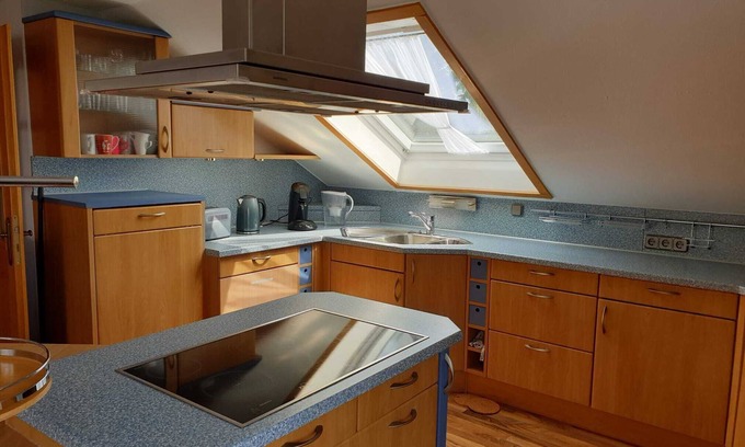 Mainleus Apartment | Modern top-floor apartment in the idyllic suburb of Mainleus