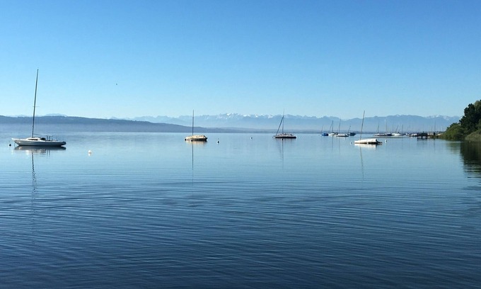 Utting am Ammersee House | Modern vacation home near the lake (3 minutes' walk) - Family-friendly
