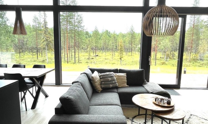 Rukatunturi Villa | Modern Villa JoenPolku Ruka With jacuzzi, sauna and scenic views