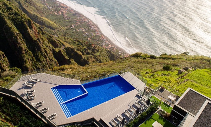 Paul do Mar Apartment | Modern villa, shared infinity pool | SunsetCliff 2