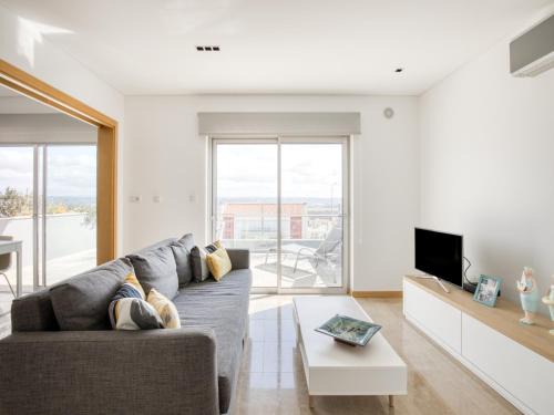 Salir do Porto House | Modern Villa with Pool and barbecue