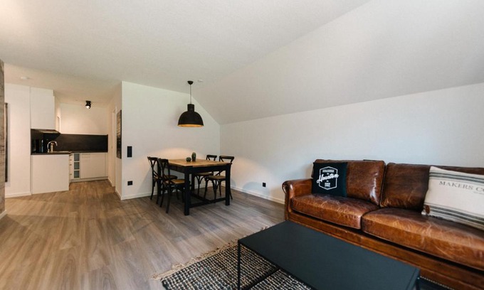 Simonswald Apartment | Moderne 3 Zi-FeWo "Industrial Style" 70 qm Naehe Freiburg